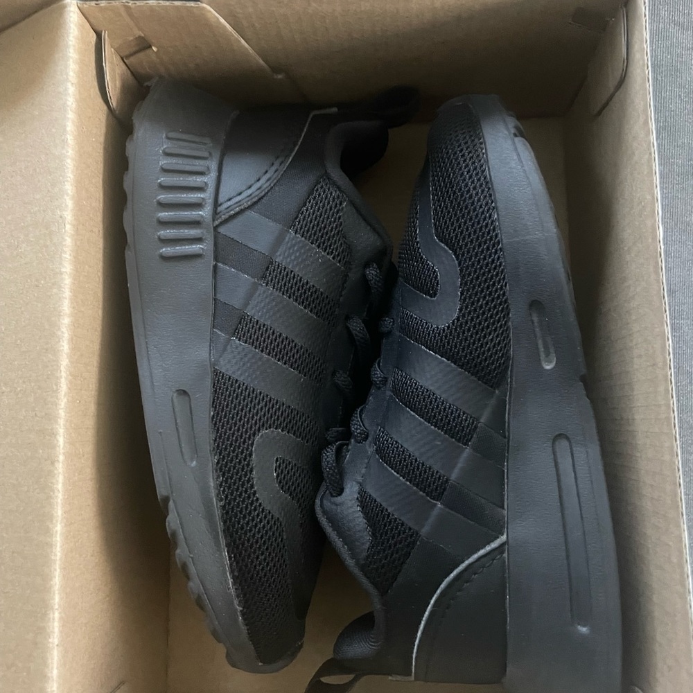 Adidas Multix I Toddler Shoes Size 9K Boys Trainers Sneaker Black FX6405